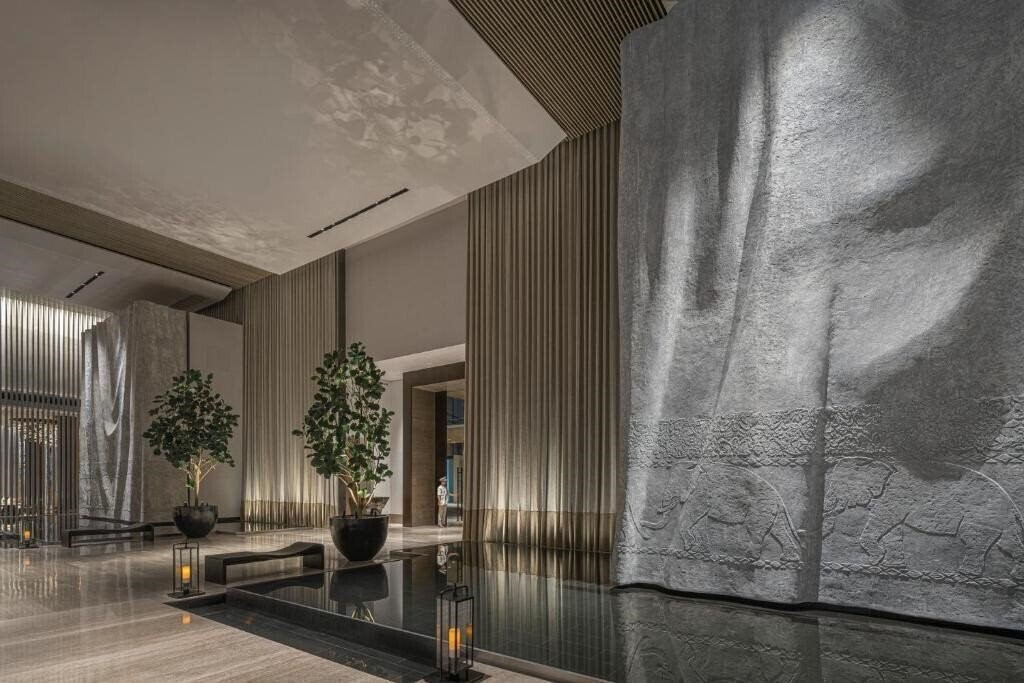Картинка Four Seasons Hotel Bangkok at Chao Phraya River 5*