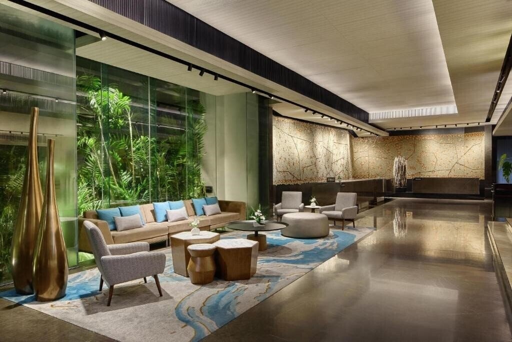 Картинка Doubletree by Hilton Bangkok Ploenchit 4*