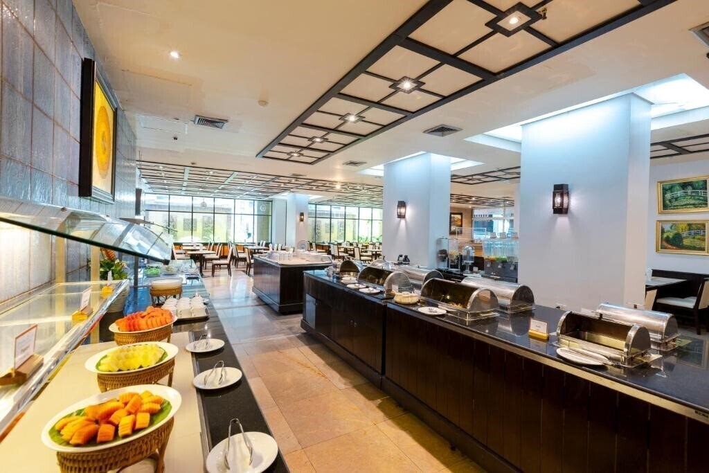 Изображение Pinnacle Lumpinee Park Hotel 3*