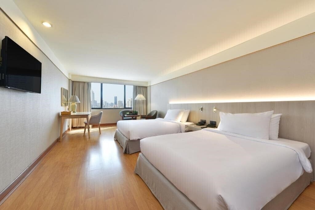 Готель The Twin Towers Hotel 4*