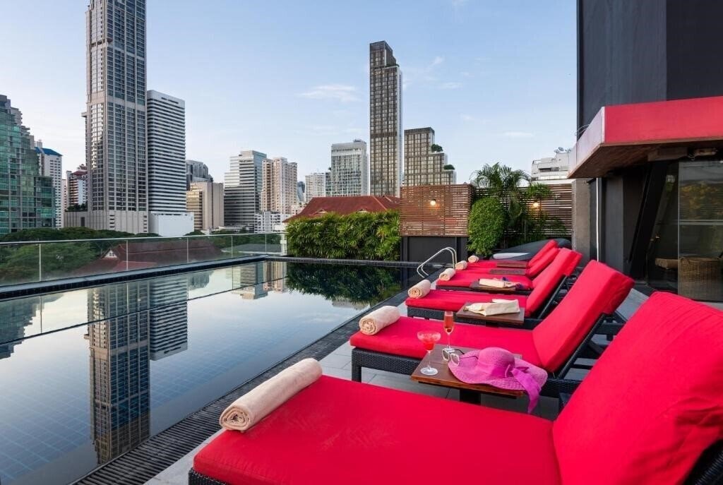 Готель U Sukhumvit Bangkok 4*