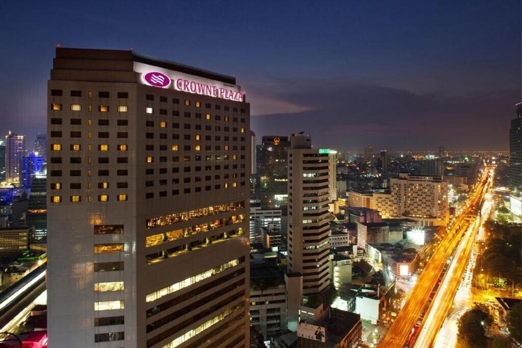 Картинка Crowne Plaza Bangkok Lumpini Park by IHG (ex. Pan Pacific Bangkok Hotel) 4*