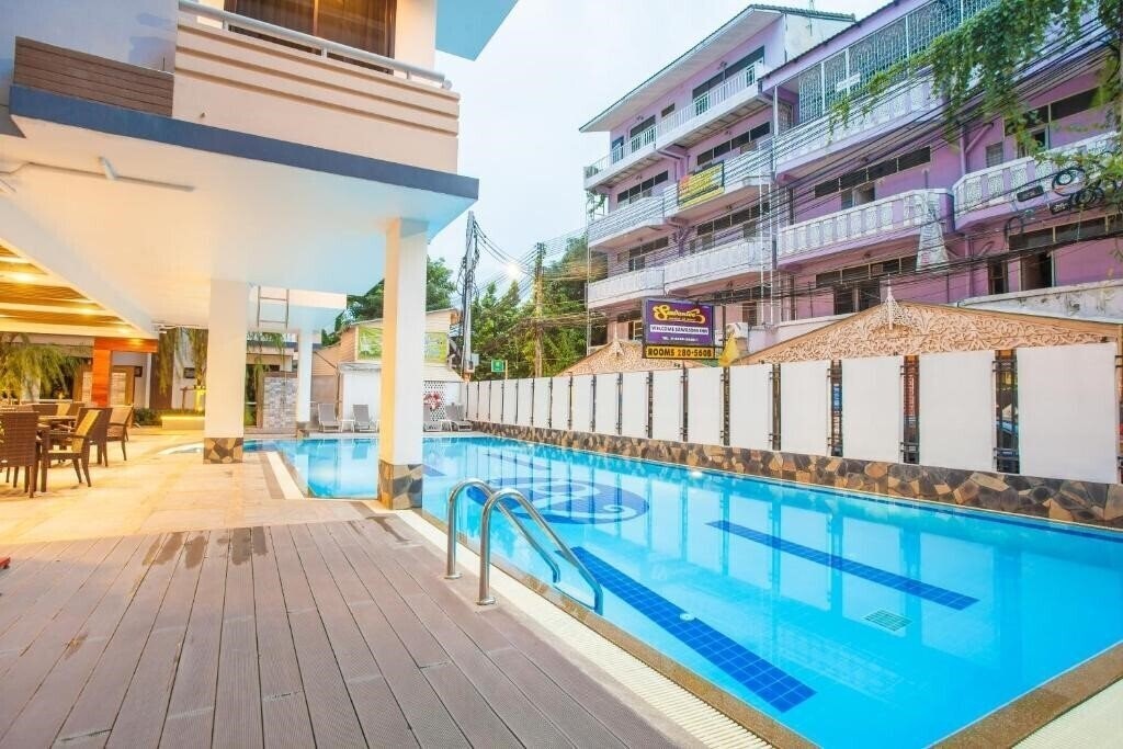 Фото New Siam Palace Ville 3*