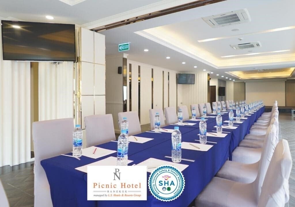 Картинка Picnic Hotel 3*