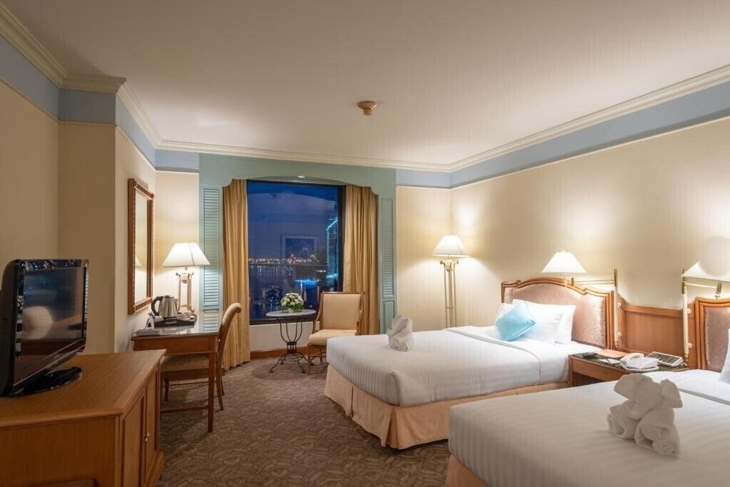 Картинка Montien Riverside Hotel 5*