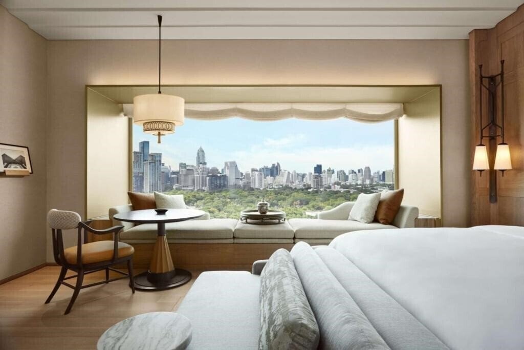 Отель Dusit Thani 5*