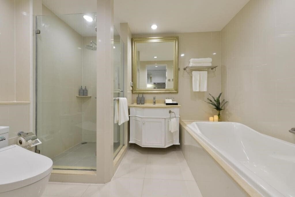 Фотография Centre Point Silom 4*