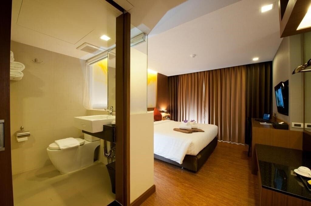 Фотографія 41 Suite Bangkok 3*
