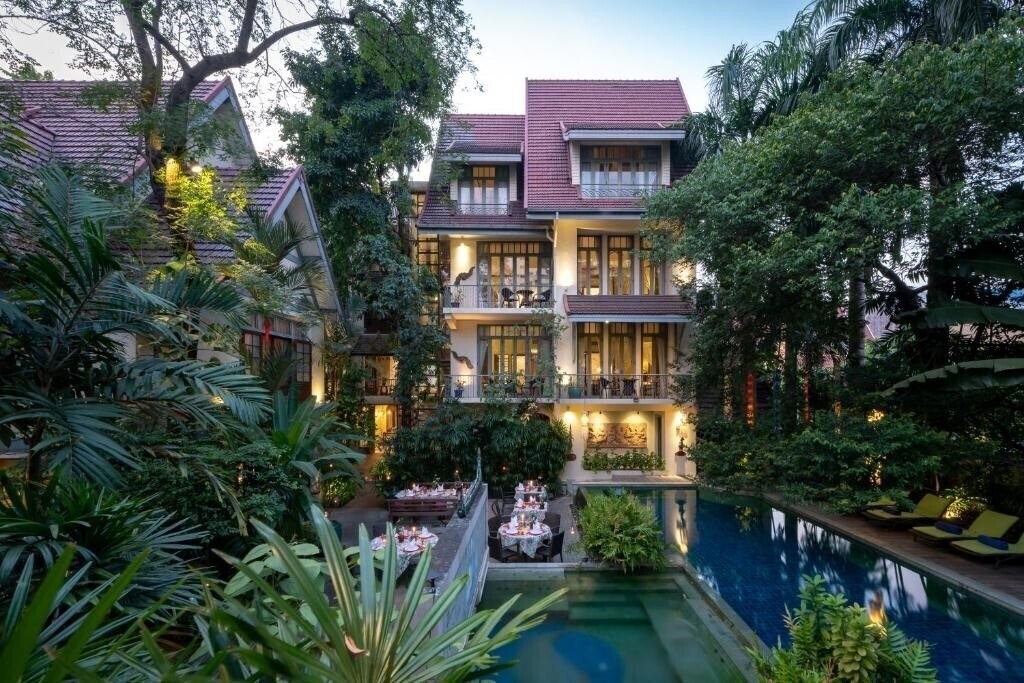 Отель Ariyasomvilla Bangkok 4*