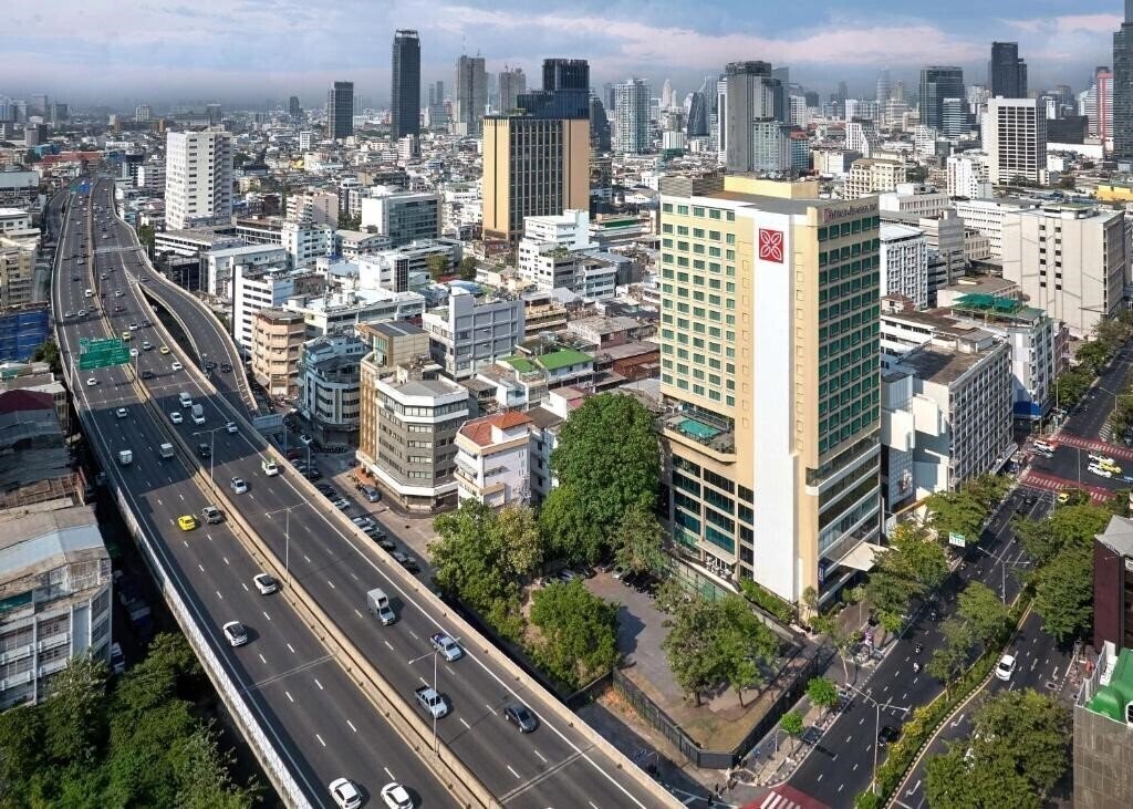 Готель Novotel Bangkok Silom Road 4*