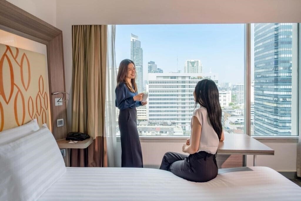 Фотография Hilton Garden Inn Bangkok Silom 4*