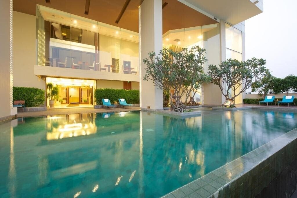 Готель Jasmine Resort Hotel 5*
