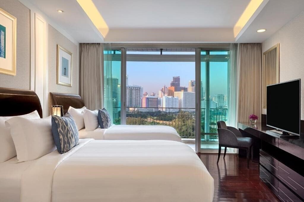 Фотографія Dusit Suites Ratchadamri 5*