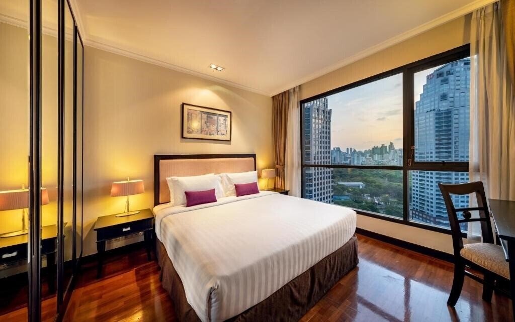 Картинка Bandard Suites Silom 3*