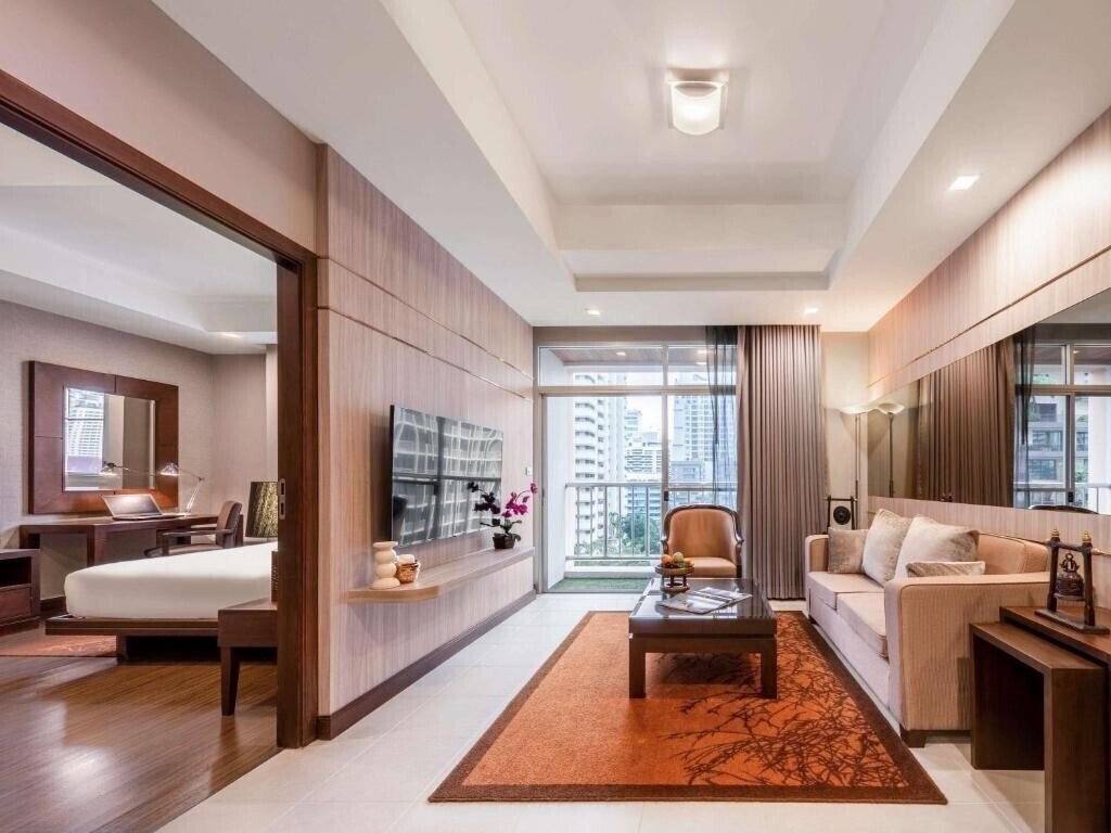 Готель Grand Mercure Bangkok Asoke Residence 5*