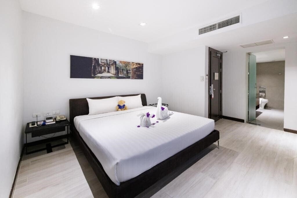 Изображение S33 Compact Sukhumvit Hotel 3*