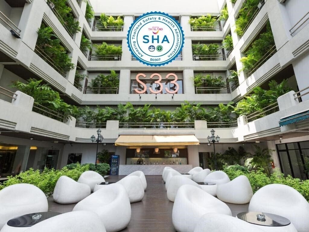 Отель S33 Compact Sukhumvit Hotel 3*