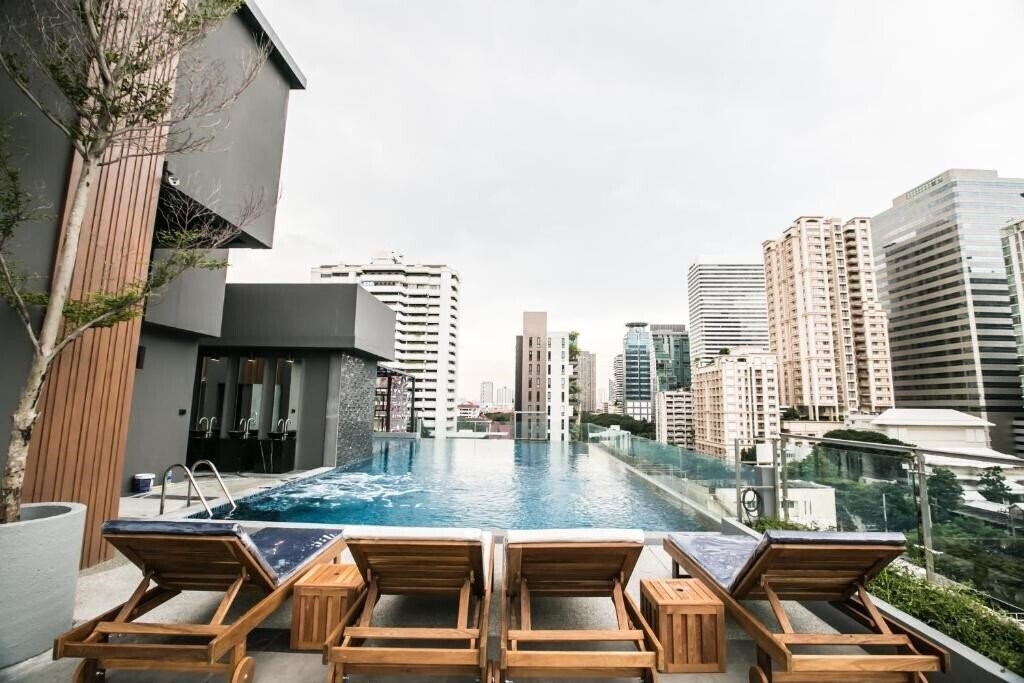 Готель Arte Hotel Bangkok 4*