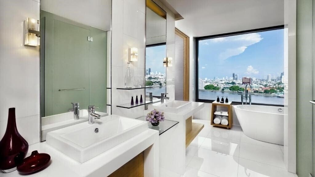 Фотографія Avani+ Riverside Bangkok Hotel 5*