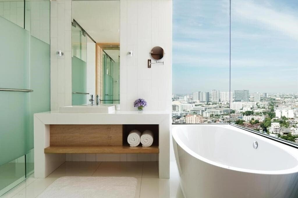 Изображение Avani Plus Riverside Bangkok Hotel отель без категории
