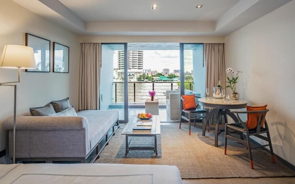 Изображение Riva Surya Bangkok 4*