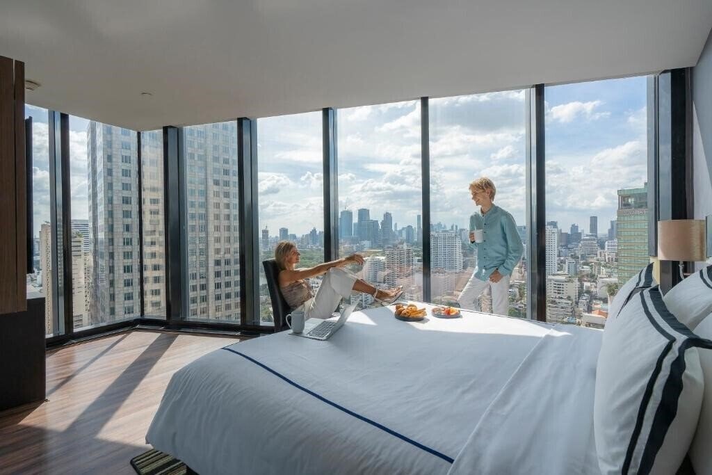 Фото Montraj Continent Sukhumvit Bangkok 5*