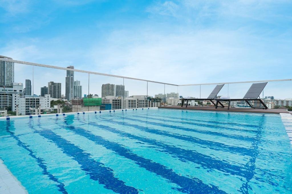 Готель Hotel Amber Sukhumvit 85 3*