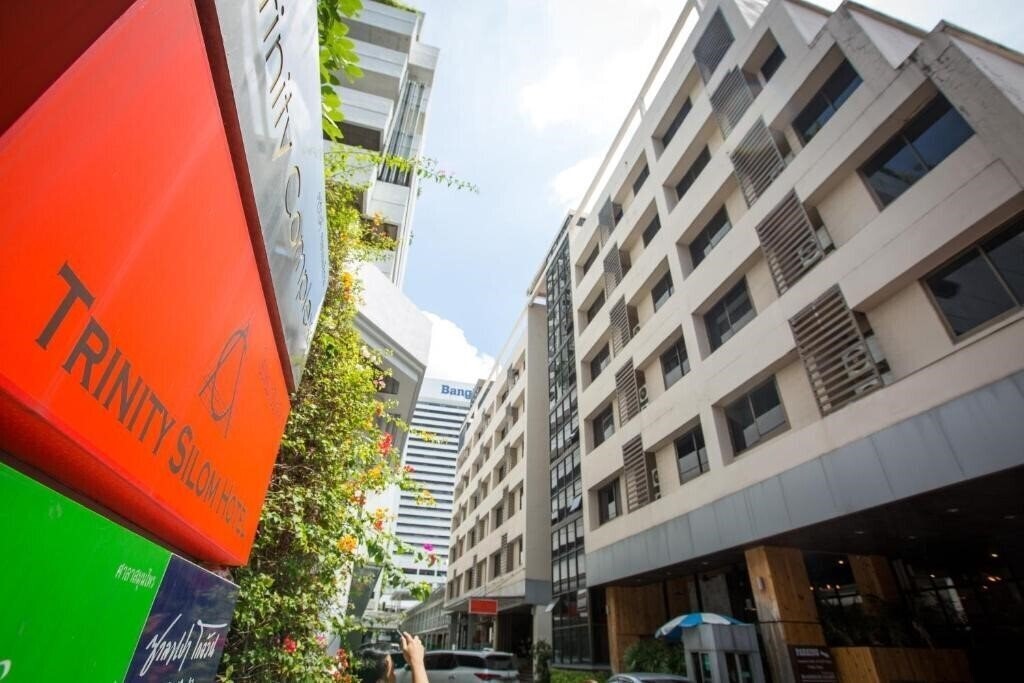 Фото Trinity Silom Hotel 3*