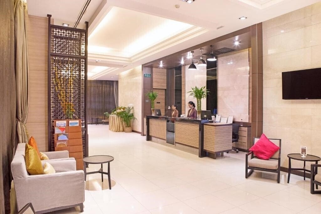 Картинка Mida Hotel Ngamwongwan *** 3*