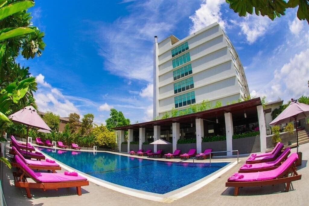 Готель Amaranth Suvarnabhumi Hotel 5*