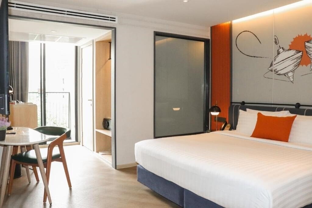 Готель The Quart Ruamrudee 4*