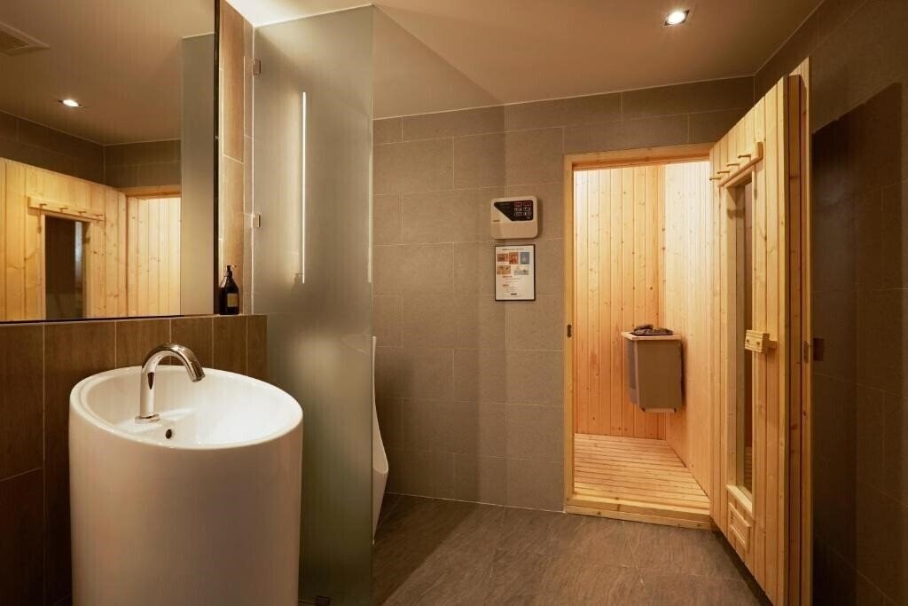 Фотографія The Quarter Phromphong 4*