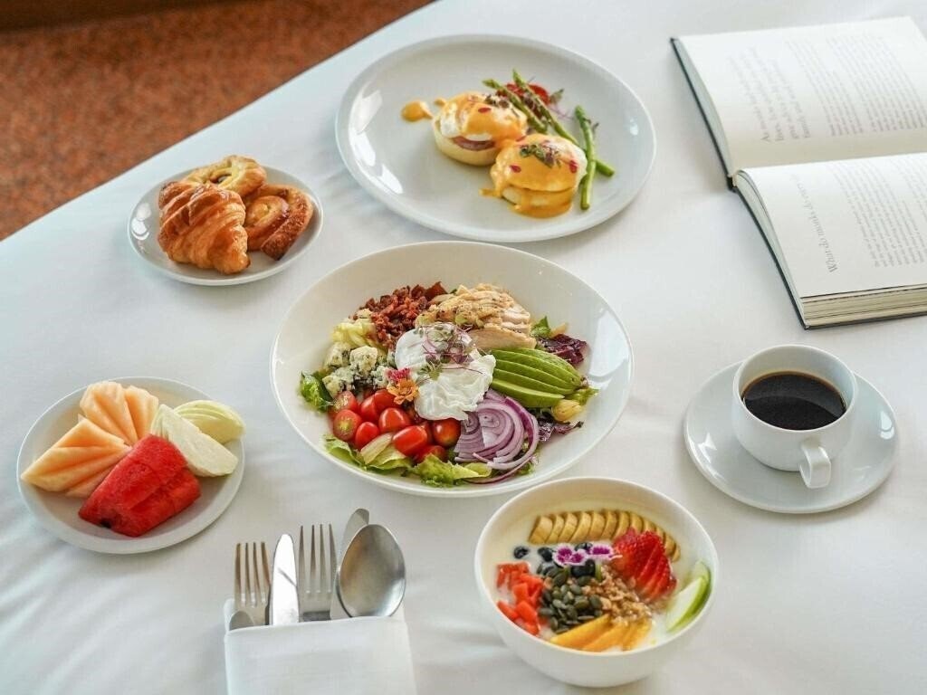 Зображення Grand Mercure Bangkok Atrium 5*