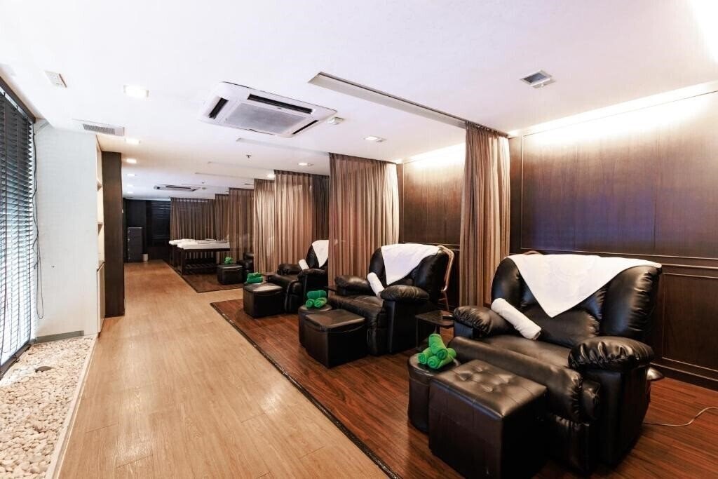 Картинка S15 Sukhumvit Hotel 4*
