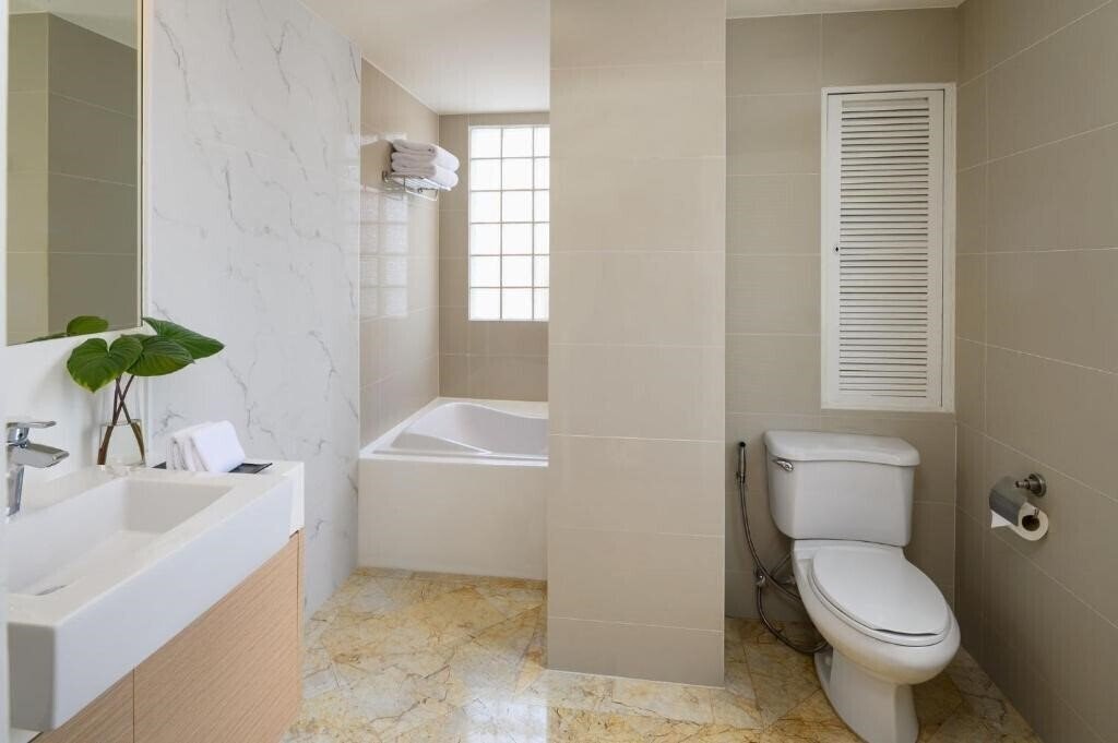 Картинка Phachara Suites 4*