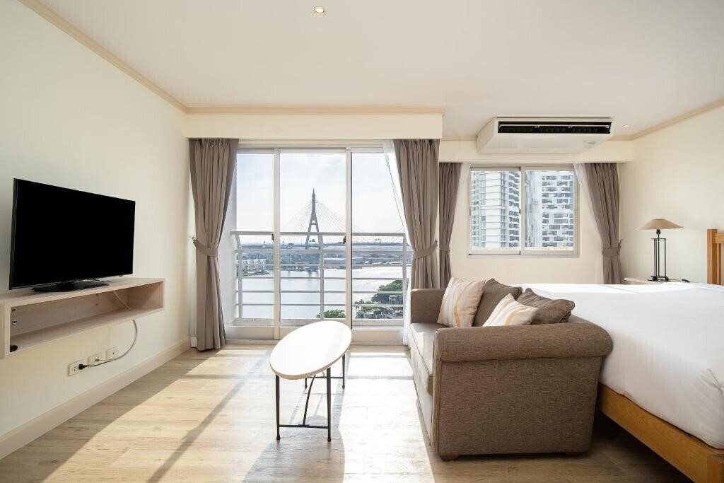 Готель Riverfront Bangkok (ex. Riverfront Residence) 4*