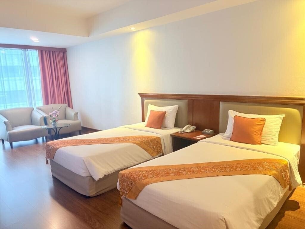 Фотографія Tai-Pan Bangkok 3*