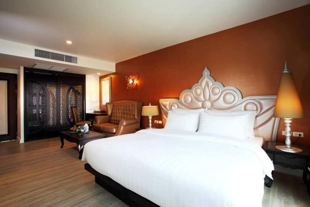 Фото Chillax Resort 4*