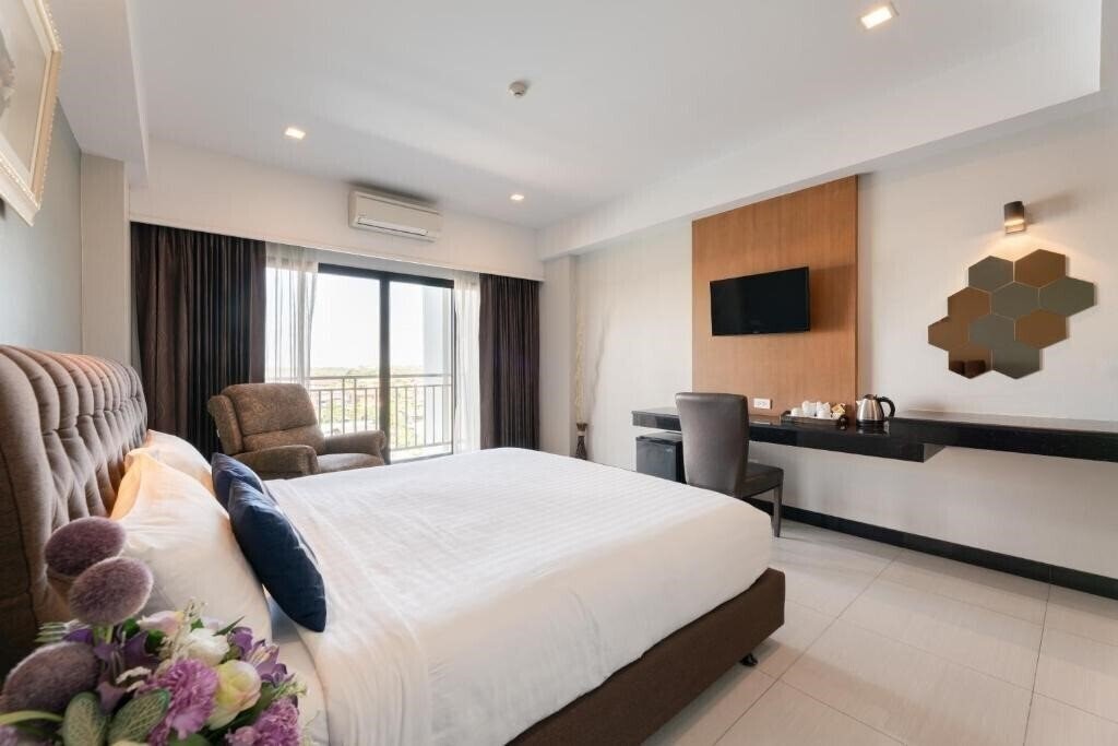 Картинка Golden Foyer Suvarnabhumi Airport Hotel 4*