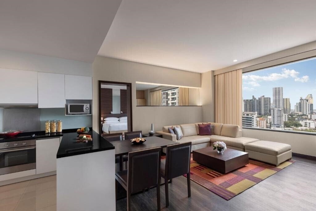 Готель Marriott Executive Apartments Sukhumvit Park 4*