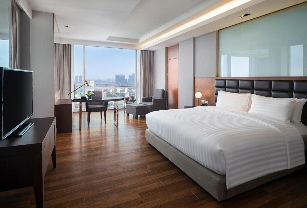 Готель The Grand Fourwings Convention Hotel Bangkok 5*