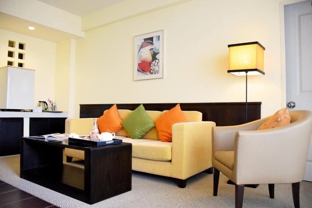 Изображение The Color Living Hotel 3*