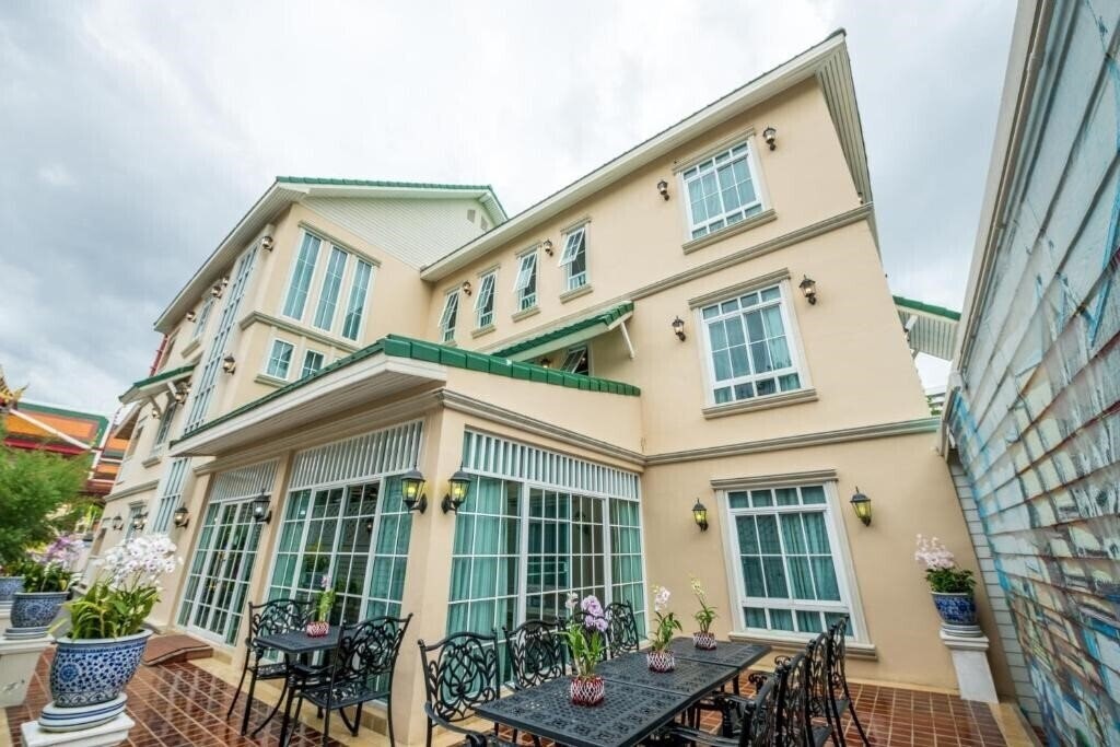 Готель The Orchid House Boutique Resort 3*