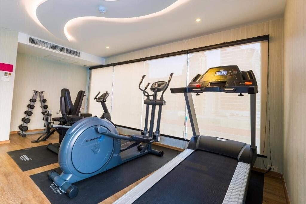 Фотография Glow Sukhumvit 5 4*