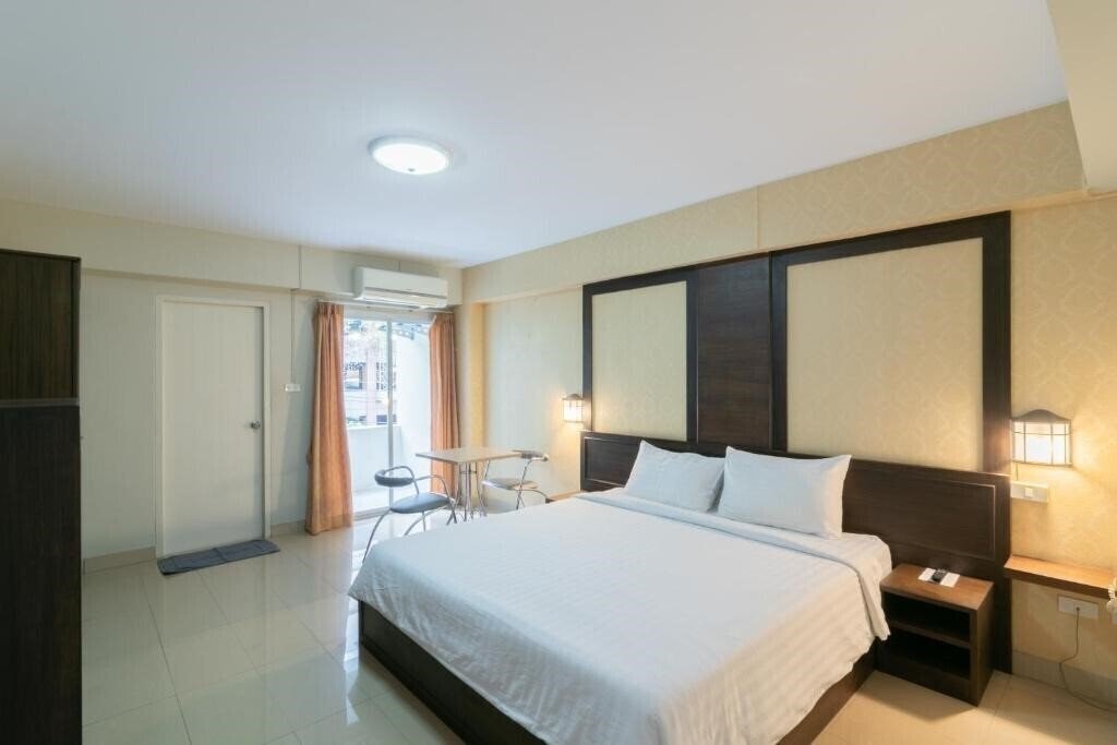 Отель P Park Residence Suvarnabhumi 3*