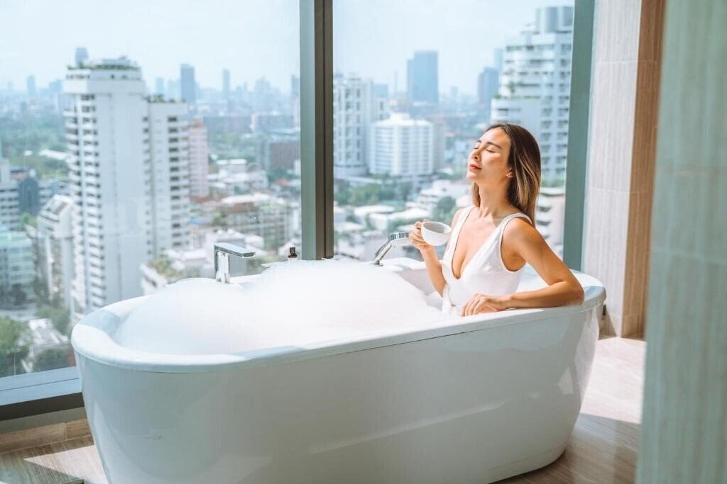 Картинка Hyatt Regency Bangkok Sukhumvit 5*