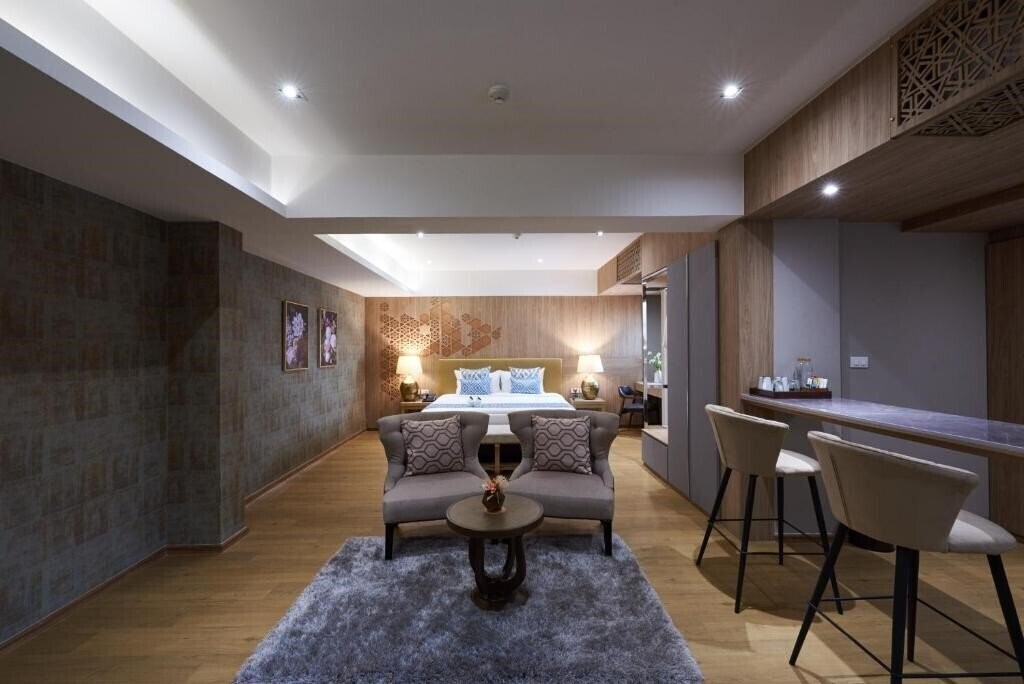 Картинка Almas Hotel Bangkok 3*