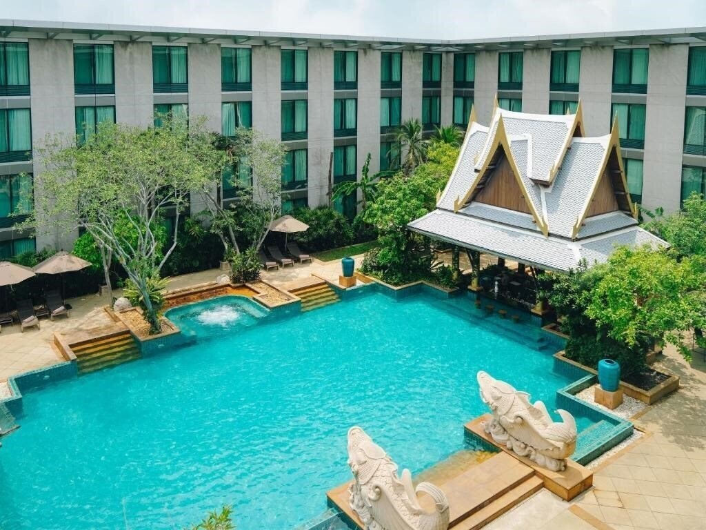Отель Hyatt Regency Bangkok Suvarnabhumi Airport 4*