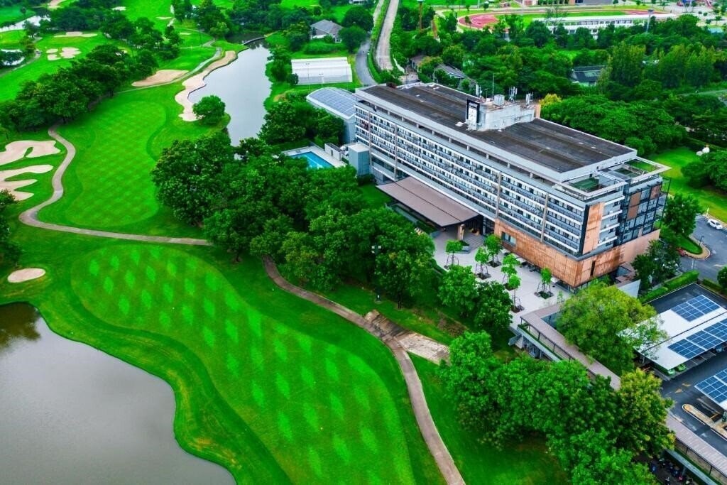 Готель Tinidee Hotel Golf Club 3*