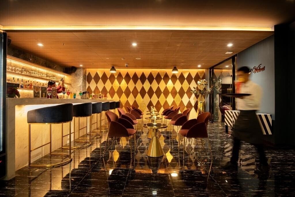 Фото Thaya Hotel 5*